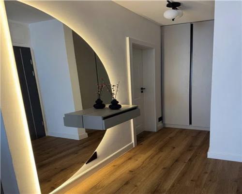 Apartament 2 camere, prima închiriere, Central.
