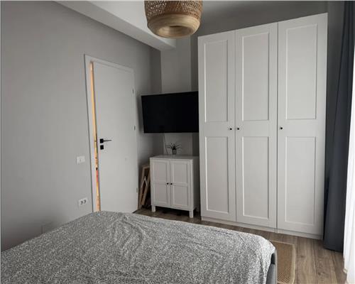 Apartament 2 camere, bloc nou, parcare, Central.