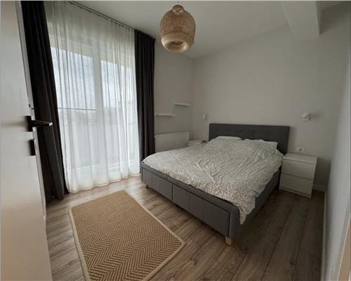 Apartament 2 camere, bloc nou, parcare, Central.
