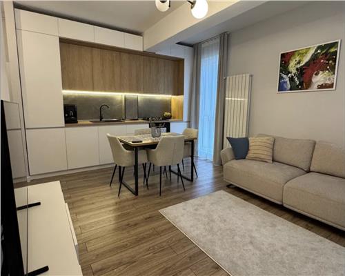 Apartament 2 camere, bloc nou, parcare, Central.