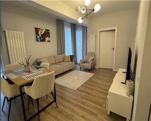 Apartament 2 camere, bloc nou, parcare, Central.