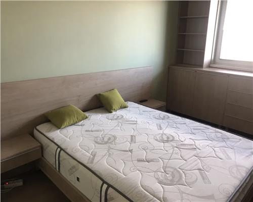 Apartament 2 camere, mobilat, utilat, zona Grand Hotel Italia.