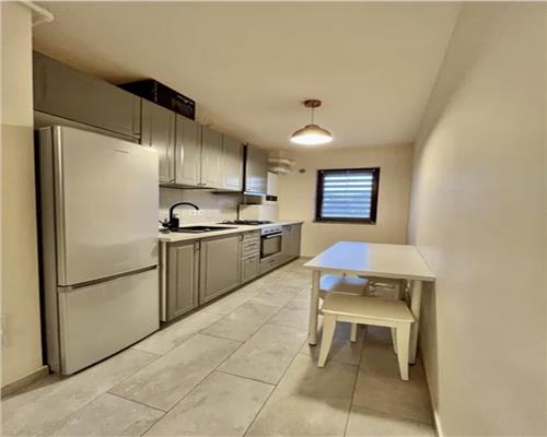 Apartament 2 camere, decomandat, mobilat, Europa.