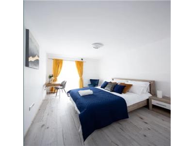 Apartament 2 camere, prima inchiriere, mobilat, zona Pta Mihai Viteazul.