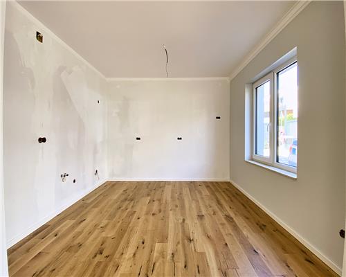 Casa tip Duplex, Su136mp+250 teren, Voronet