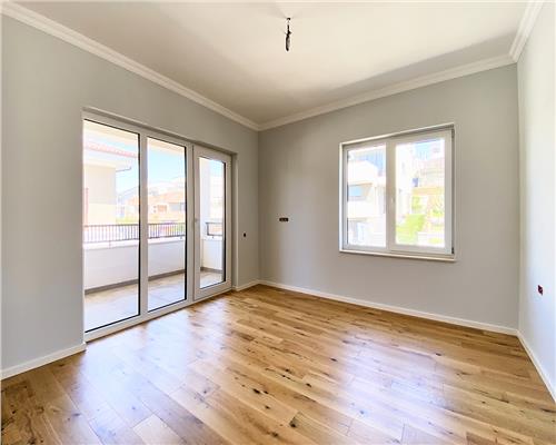 Casa tip Duplex, Su136mp+250 teren, Voronet