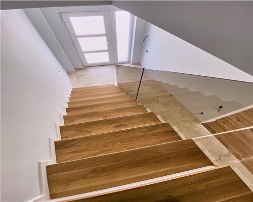 Casa tip Duplex, Su136mp+250 teren, Voronet