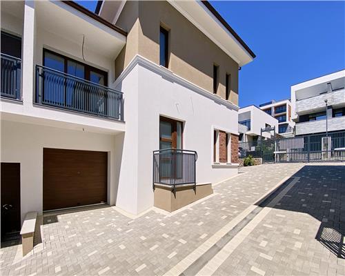 Casa tip Duplex, Su136mp+250 teren, Voronet
