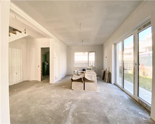 Casa tip Duplex, Su136mp+250 teren, Voronet