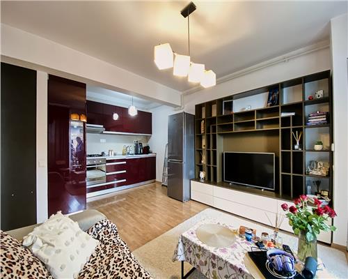 Apartament 2 camere, bloc nou, parcare, Europa.