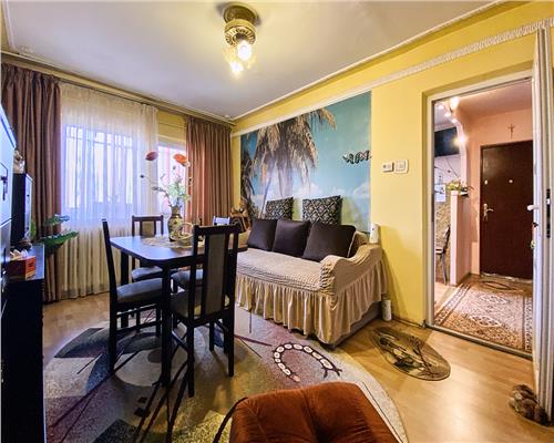 Apartament 3 camere, 2 bai, decomandat, str. Observatorului