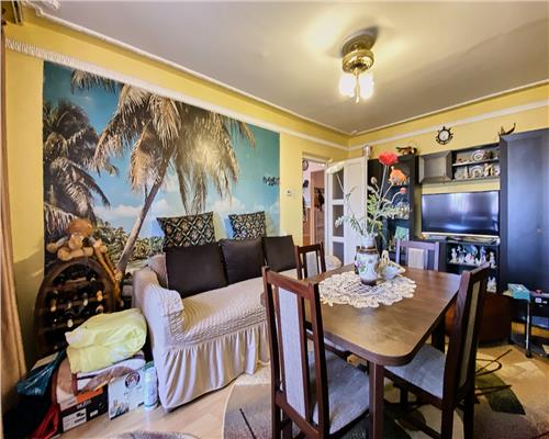 Apartament 3 camere, 2 bai, decomandat, str. Observatorului