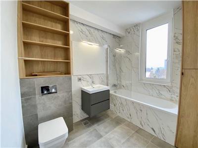 Apartament 4 camere, S 90 mp + 44 mp terasa, Gheorgheni.