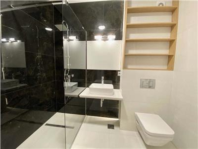 Apartament 4 camere, S 90 mp + 44 mp terasa, Gheorgheni.