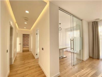 Apartament 4 camere, S 90 mp + 44 mp terasa, Gheorgheni.