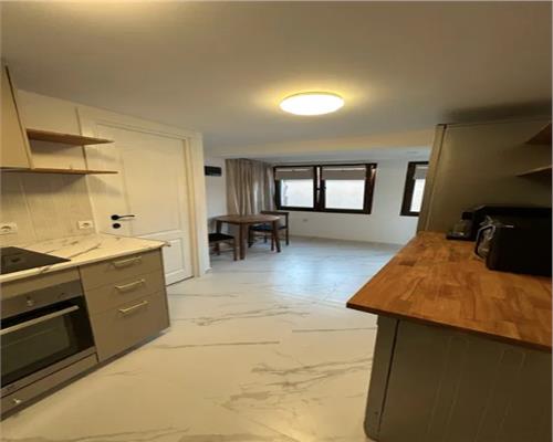 Apartament 2 camere, decomandat, Intre Lacuri.