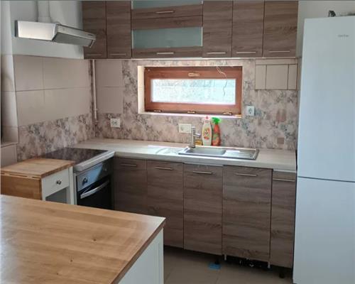 Apartament 3 camere, S 98 mp, Borhanci.