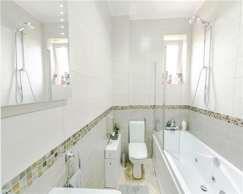 Apartament modern, parter cu curte, bloc nou, Leroy Merlin