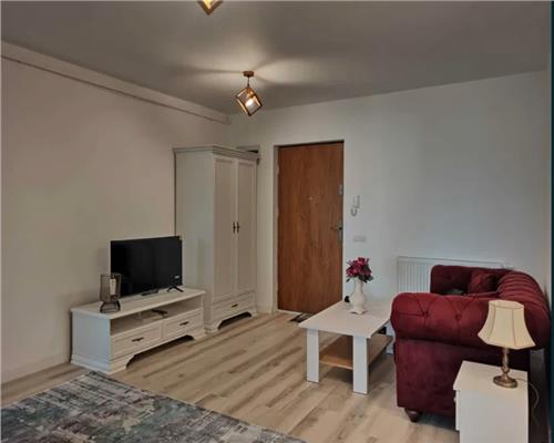 Apartament 3 camee, decomandat, Frunzisului.