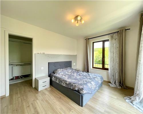 Duplex 4 camere, S 135 mp, mobilat, utilat, Borhanci.