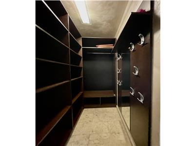 Casa 5 camere, S 310 mp + 900 mp curte, Faget.