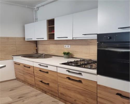 Apartament 2 camere, decomandat, zona Golden Tulip, Zorilor.