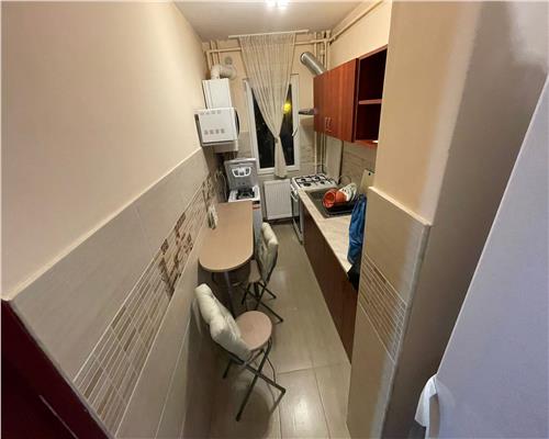 Apartament 2 camere, decomandat, Manastur, zona Minerva.