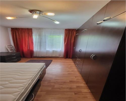 Apartament 2 camere, decomandat, Manastur.