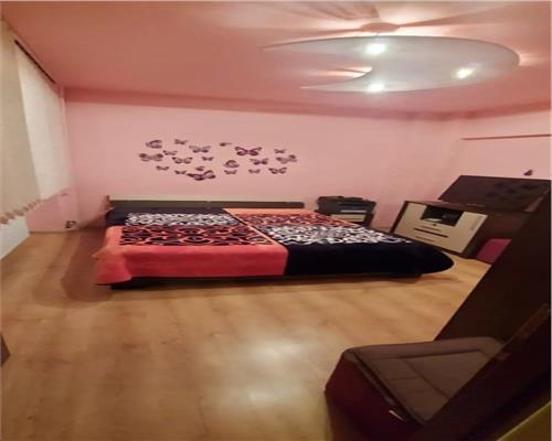 Apartament 2 camere, decomandat, Intre Lacuri, zona Iulius Mall.