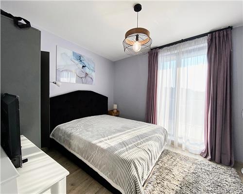 Apartament 3 camere, S85mp+15 mp terasa, 2 parcari, str. Decebal
