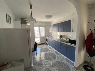 Apartament 2 camere, decomandat, mobilat, Calea Dorobantilor.