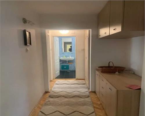 Apartament 4 amere, decomandat, S 90 mp, Zorilor.