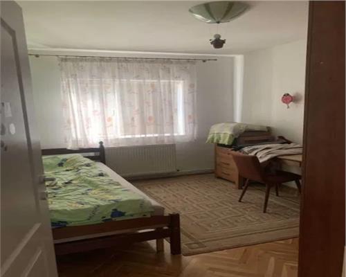 Apartament 4 amere, decomandat, S 90 mp, Zorilor.