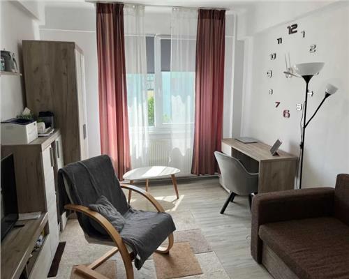 Apartament 2 camere, decomandat, Horea.