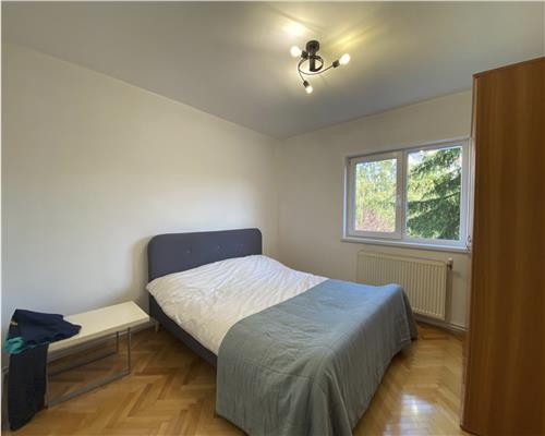 Apartament 4 camere, S 77 mp, decomandat, mobilat, Zorilor.