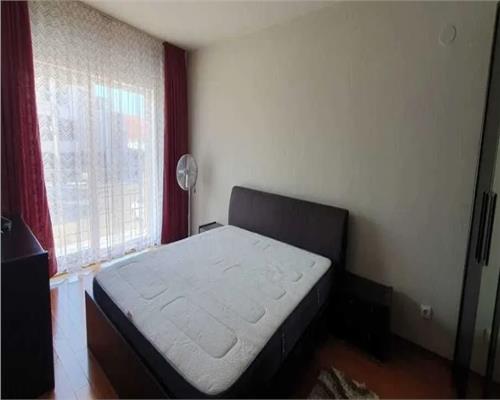 Apartament 2 acemere, decomandat, parcare, Europa.