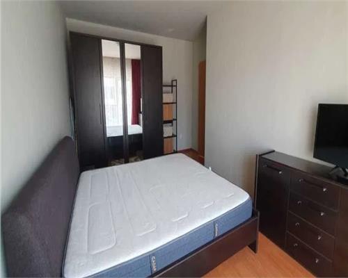 Apartament 2 acemere, decomandat, parcare, Europa.
