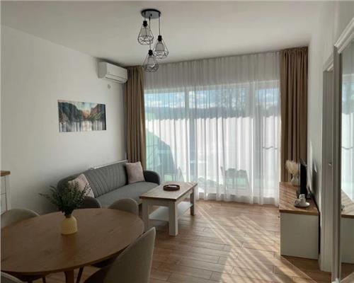Apartament 2 camere, parcare, Viva City, Zona Iulius Mall.