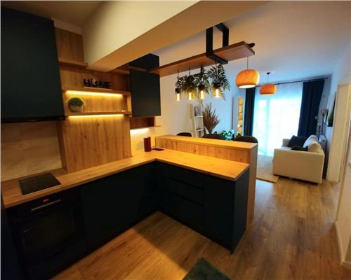 Apartament 2 camere, LUX, mobilat, zona Iulius Mall.