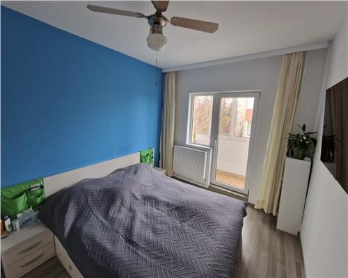 Apartament 3 camere, decomandat, garaj individual, Zorilor.