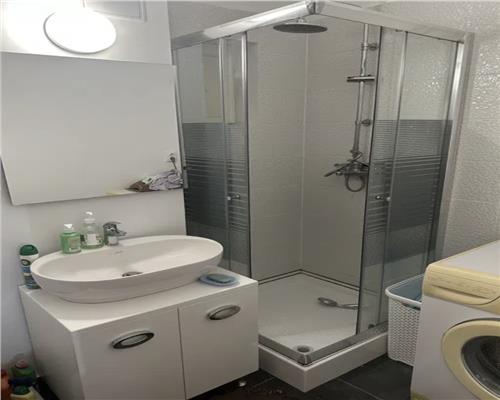 Apartament 2 camere, decomandat, Manastur.