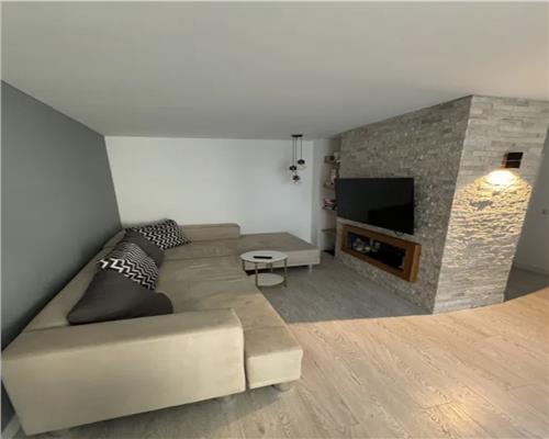 Apartament 2 camere, mobilat, utilat, zona Iulius Mall.