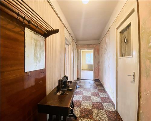 Apartament 4 camere, S 82 mp+2 balcoane, decomandat, zona BTarena