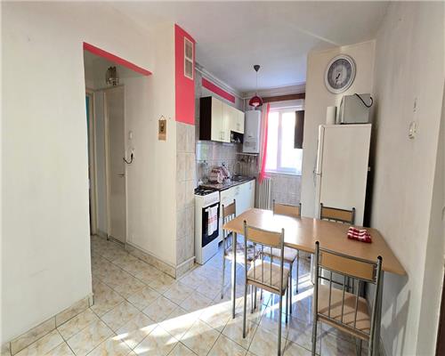 Apartament 3 camere, S 63 mp+balcon, decomandat, Manastur.