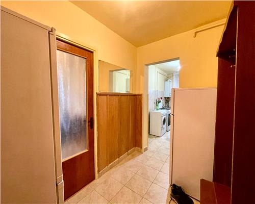 Apartament 2 camere, decomandat, mobilat, Grigorescu.