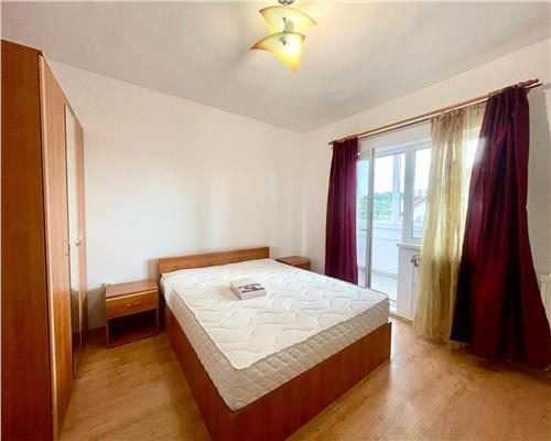 Apartament 2 camere, decomandat, zona Calea Turzii.