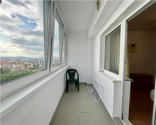 Apartament 2 camere, decomandat, zona Calea Turzii.