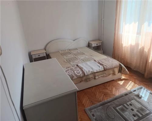 Apartament 3 camere, decomandat, Manastur.