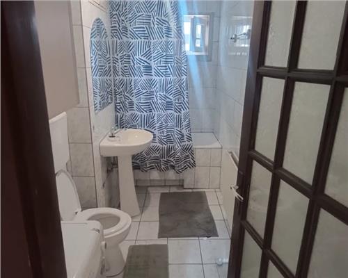 Apartament 3 camere, decomandat, Manastur.