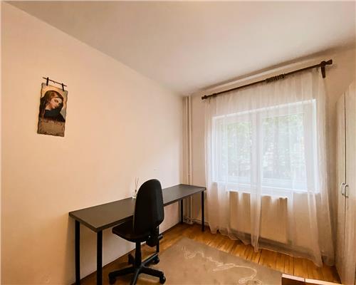Apartament 4 camere decomandat, S79mp+2 balcoane, Zorilor.